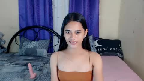 janice_143 online show from April 28, 6:17 am