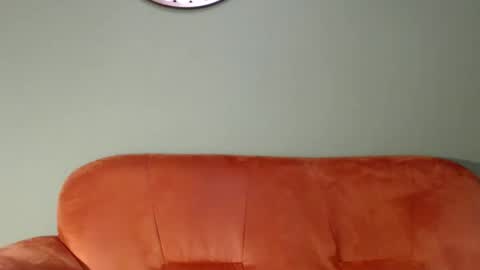 janne online show from October 3, 4:34 pm