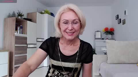 Jasmin room for people 40 online show from September 19, 1:21 pm