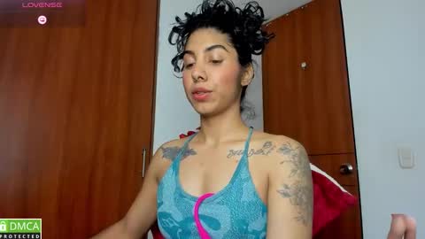 Jasmine online show from March 6, 10:49 pm