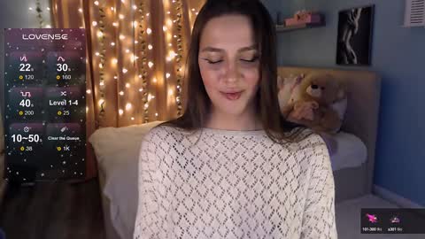 Jasmine online show from February 6, 9:28 pm