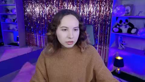 Jasmine online show from April 13, 5:09 am