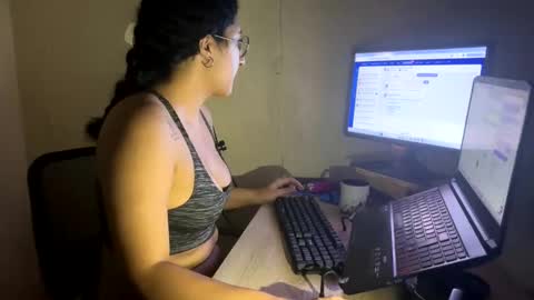 Jasmine online show from March 17, 8:24 pm