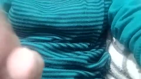 jasspreettt online show from November 27, 12:19 pm