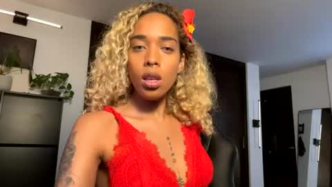 jayda fuego online show from June 21, 1:31 am