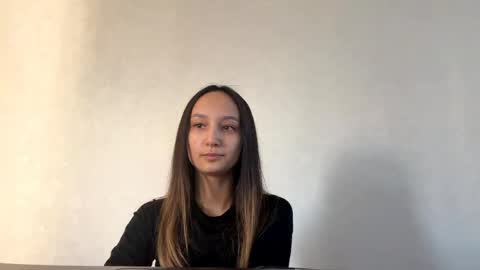 Stacie online show from April 16, 1:44 pm