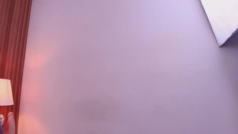 Jazmin online show from March 6, 10:05 pm