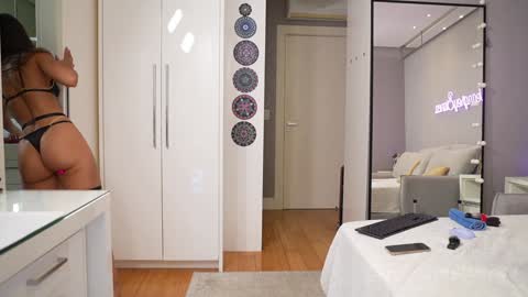 Bianca online show from December 14, 9:13 pm