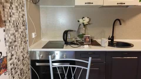 Emily online show from October 2, 8:47 pm