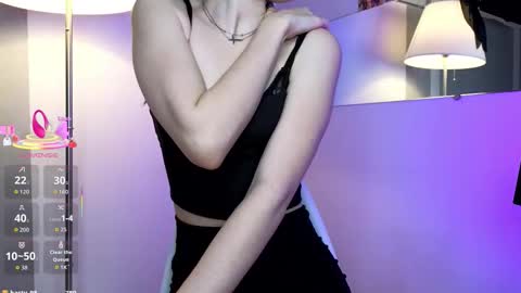 Molly online show from September 17, 9:46 pm