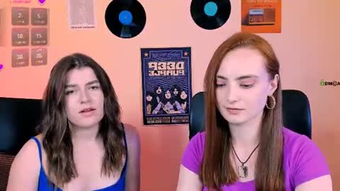 jenna_elayne online show from June 24, 3:22 pm