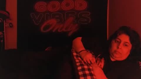  Dragon Queen. Be my Dragon --  and  online show from March 16, 6:06 am