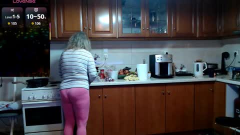 Jenna online show from January 10, 6:12 pm