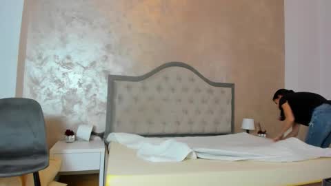 JennaMyers online show from November 11, 8:28 pm