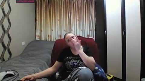 JenniDeep online show from February 28, 8:30 pm