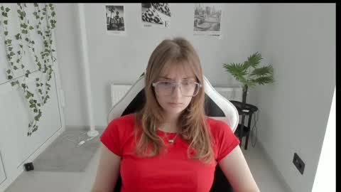 Karla online show from May 20, 12:02 pm