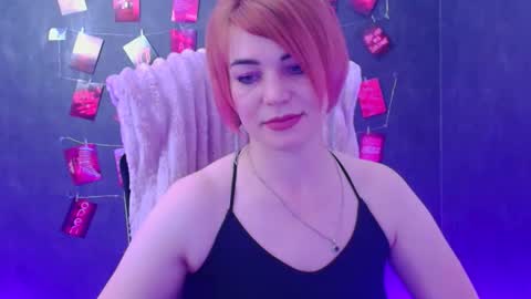 Jennifer online show from March 27, 7:03 pm