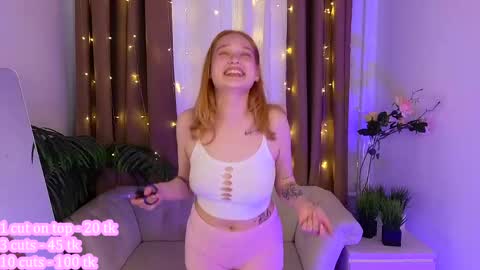 Jennifer online show from May 2, 11:46 am