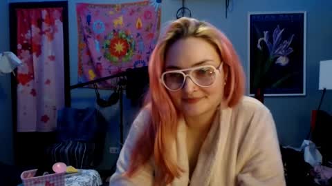 Jennifer Gwen online show from February 27, 2:32 am