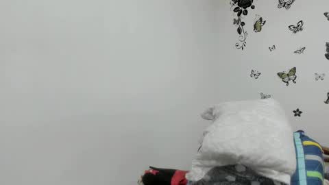 jenniferloveyou online show from March 22, 9:10 pm