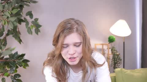 Sofia  online show from March 30, 7:08 am