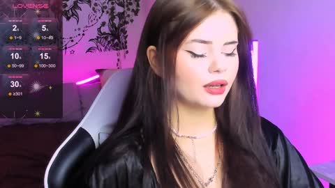 Jenni online show from December 5, 12:00 pm