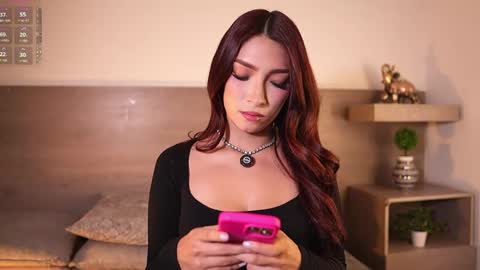     online show from May 27, 12:24 pm