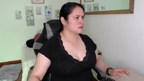 jenny__666 online show from January 15, 7:53 pm