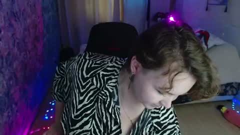 Jenny online show from July 4, 5:14 am