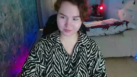 Jenny online show from July 19, 4:37 am