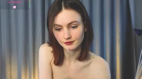 jennyfer_me online show from March 11, 12:42 pm