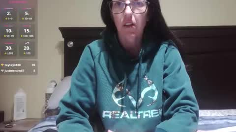 jenroses82 online show from April 11, 12:28 am