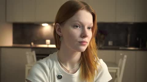 Molly online show from October 7, 3:38 pm