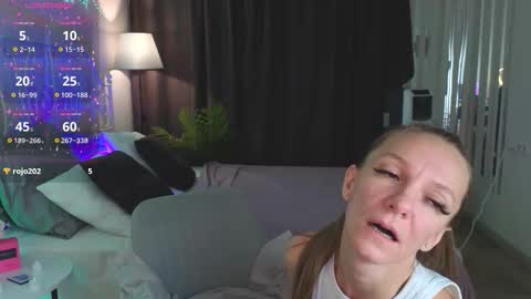 jesica_moon_peachy online show from March 4, 1:34 am