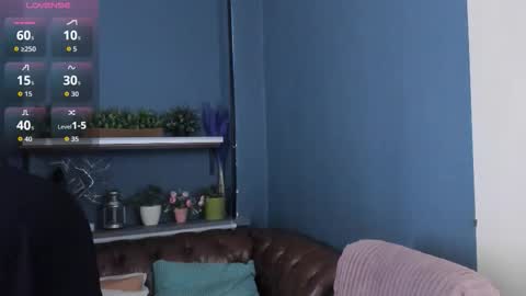 Jessica online show from October 2, 11:04 am