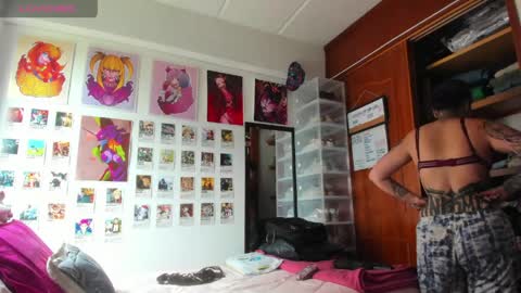 Your Sweet Angel online show from April 13, 6:52 pm