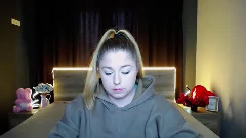 Jess online show from February 24, 10:03 am