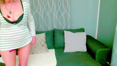 jessy curt online show from October 3, 10:31 am