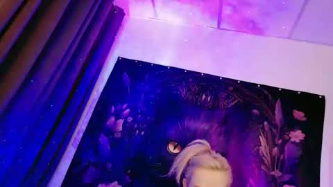 Jessy Unknown online show from November 18, 11:11 am