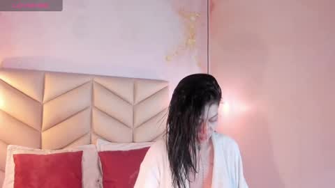 Jessica online show from September 27, 7:10 pm