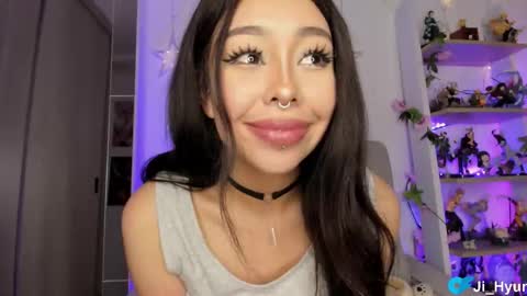 Ji  online show from September 9, 11:48 pm