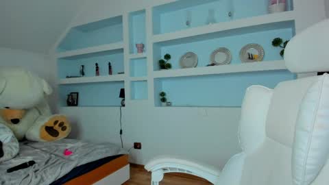 Juliee online show from April 15, 7:58 pm