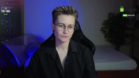 J online show from September 30, 7:08 pm