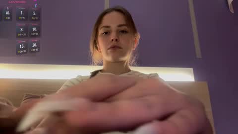 Lina online show from September 18, 2:04 pm