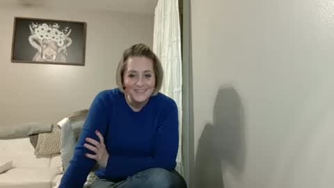 Jolie online show from December 6, 2:24 am