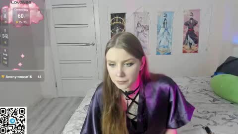 Mila online show from September 20, 8:07 pm