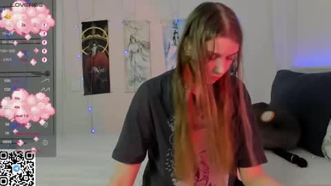 Mila online show from February 11, 8:42 pm