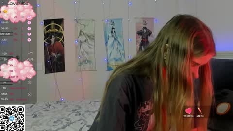 Mila online show from February 6, 8:45 pm