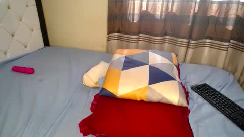 Josy online show from February 4, 6:49 am