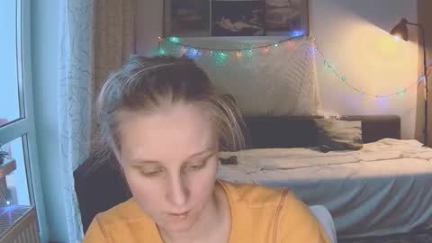 joy_keys online show from December 21, 8:07 am